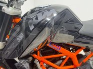 KTM 390 DUKE 2014 FULL HISTORY ONLY 5K VERY CLEAN A2 READY NAKED BIKE 390CC 27