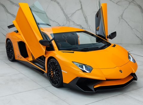 Lamborghini Aventador SV LP 750-4 12