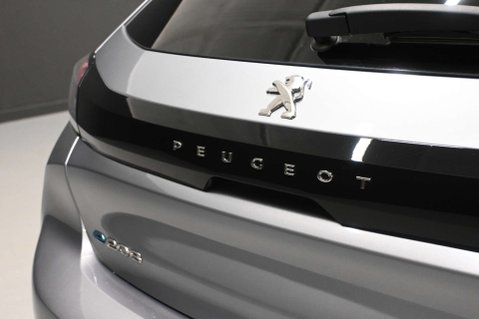 Peugeot 208 208 GT Ev 5dr 62