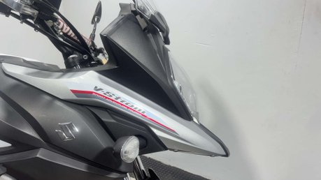 Suzuki V-Strom DL 2017 8K NEW MOT WARRANTY ADVENTURE BIKE 650CC A2 ENDURO 18