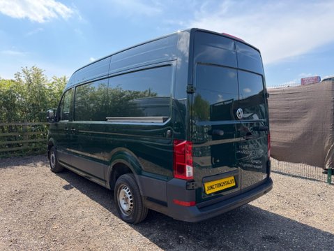 Volkswagen Crafter 2.0 TDI CR35 Trendline FWD MWB Euro 6 (s/s) 5dr 5
