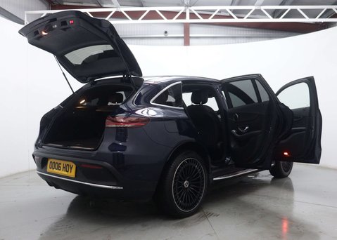 Mercedes-Benz EQC EQC 400 AMG Line Premium plus 4Matic 4WD 5dr 70