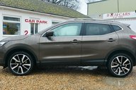 Nissan Qashqai 1.2 TEKNA DIG-T FULL HISTORY! 360 CAMERA.. SAT NAV ! GLASS ROOF 10