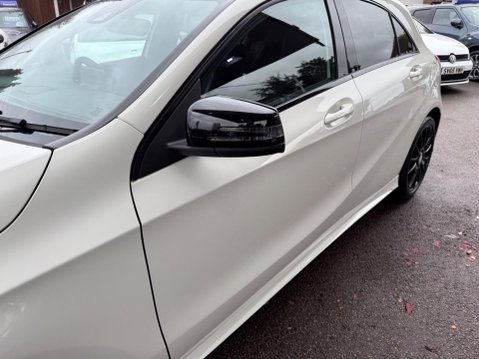Mercedes-Benz A Class 2.1 A200d AMG Line (Premium) 7G-DCT Euro 6 (s/s) 5dr 27