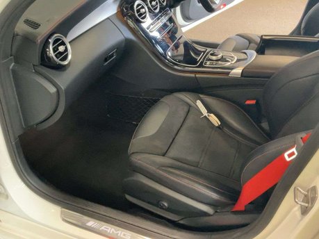 Mercedes-Benz C Class 3.0 AMG C 43 Premium 4Matic Auto 4WD 4dr 9