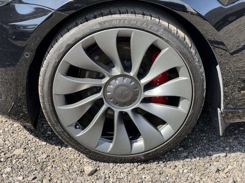 Tesla Model 3 Model 3 Performance AWD 4WD 4dr 42