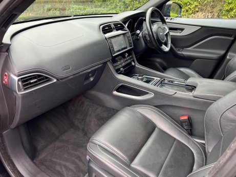 Jaguar F-Pace 2.0 D180 R-Sport Auto AWD Euro 6 (s/s) 5dr 21