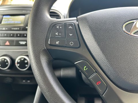 Hyundai i10 SE 22