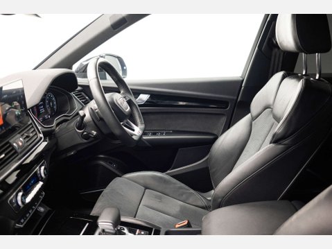 Audi Q5 2.0 Q5 Black Edition 40TDI MHEV Quattro Semi-Auto 4WD 5dr 33