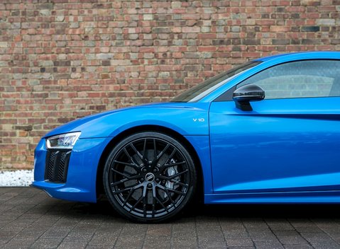 Audi R8 V10 Plus 19