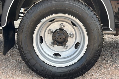 Isuzu Grafter N35.125T Toolbox Dropside Truck 27