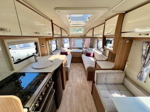 Lunar Clubman ES 10