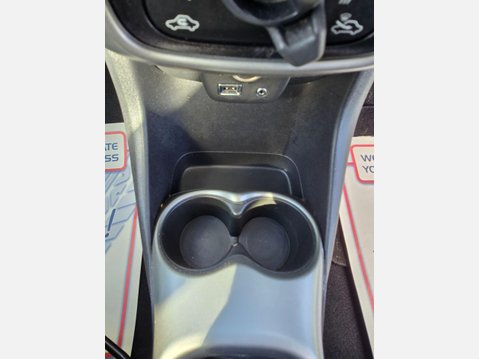 Toyota Aygo 1.0 VVT-i x-play Euro 6 5dr 24