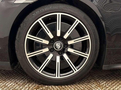 Porsche Taycan Performance Plus 93.4kWh 4S Saloon 4dr Electric Auto 4WD (571 ps) 9