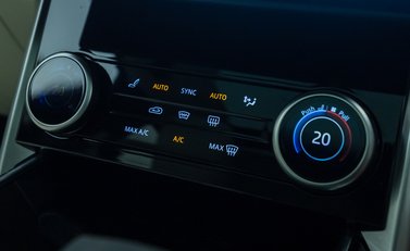 Land Rover Range Rover P400 AUTOBIOGRAPHY LWB 7 Seater 25