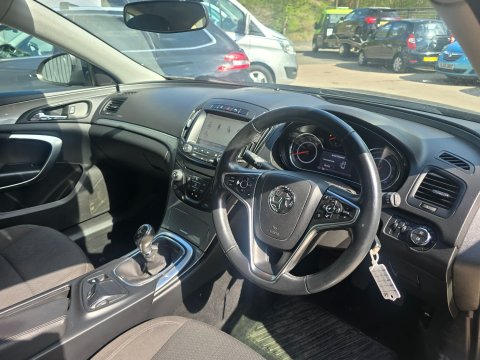 Vauxhall Insignia DESIGN NAV 10