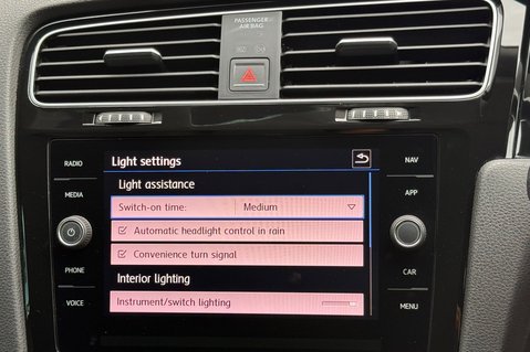 Volkswagen Golf GT TDI BMT  DSG - CAMERA -CARPLAY -8 SERVICES - 2 OWNERS -NEW MOT 48