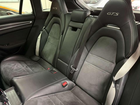 Porsche Panamera 4.0T V8 GTS Sport Turismo 5dr Petrol PDK 4WD Euro 6 (s/s) (460 ps) 39