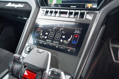 Lamborghini Urus S 13