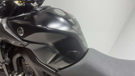 Yamaha MT-09 ABS 2020 ONLY 8K 2 OWNER AKRAPOVIC QUICKSHIFTER FSH 900CC NAKED 13
