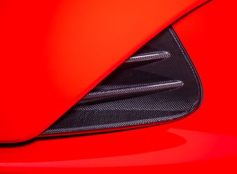 Ferrari 812 Competizione 41