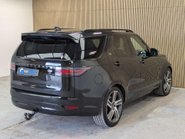 Land Rover Discovery 3.0 Discovery R-Dynamic HSE MHEV Auto 4WD 5dr 9