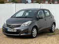 Toyota Yaris VVT-I TR 1