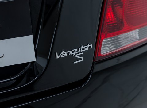 Aston Martin Vanquish S Ultimate 35