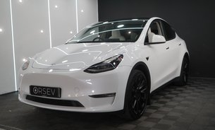 Tesla Model Y LONG RANGE AWD Enhanced Autopilot White Interior 20" Induction Alloys VAT Q 8