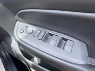 Honda Jazz I-MMD SR 25