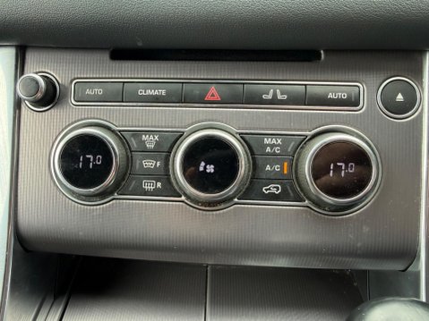 Land Rover Range Rover Sport 3.0 SD V6 HSE SUV 5dr Diesel Auto 4WD Euro 5 (s/s) (292 ps) 39