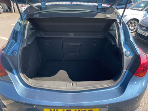 Vauxhall Astra 1.6 Astra Elite 5dr 24