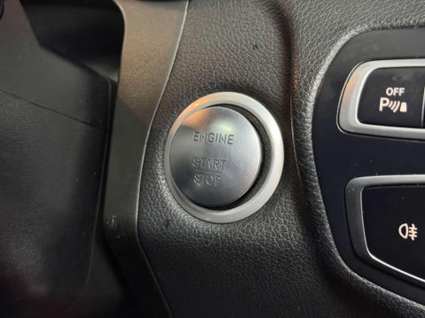 Mercedes-Benz GLC 4.0 GLC63 V8 BiTurbo AMG (Premium) Coupe 5dr Petrol SpdS MCT 4MATIC+ Euro 6 38