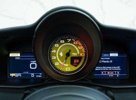 Ferrari 488 Spider 20