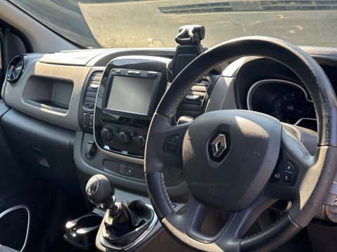 Renault Trafic 1.6 Trafic LL29 Sport Nav dCi 34