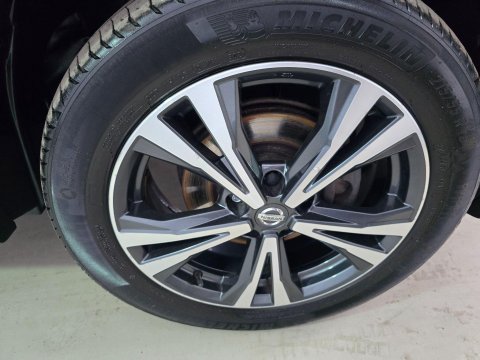 Nissan Qashqai 1.6 DIG-T N-Connecta Euro 6 (s/s) 5dr 53