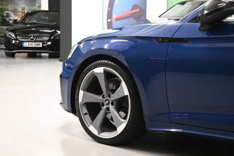 Audi A5 2.0 A5 Sportback 35 TFSI MHEV Black Edition Semi-Auto 5dr 10