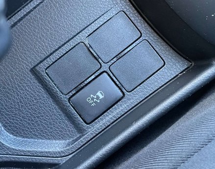 Toyota Yaris 1.5 Yaris Icon Tech VVT-i 5dr 42