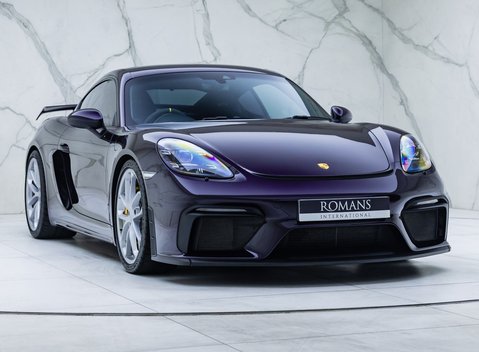 Porsche Cayman GT4 (718) 6