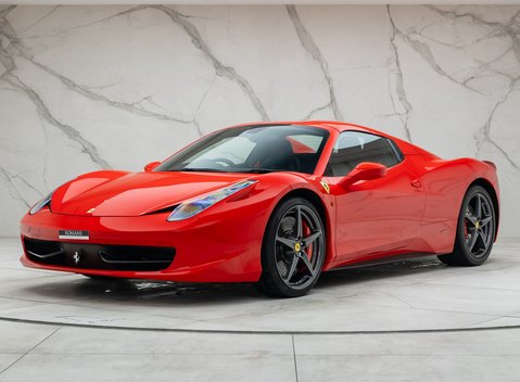 Ferrari 458 SPIDER 2