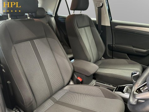 Volkswagen T-Roc 1.0 TSI Life SUV 5dr Petrol Manual Euro 6 (s/s) (110 ps) Air Con - Bluetoot 11