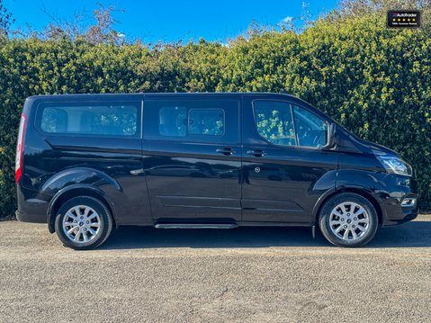 Ford Tourneo Custom 320 | Titanium | L2| 9 Seater| Manual | Euro 6 | £19,158 + vat 5