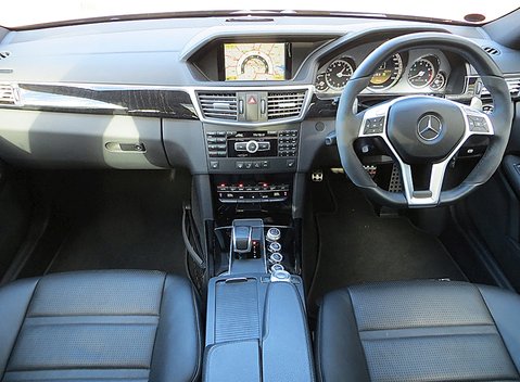 Mercedes-Benz E Class AMG 15