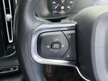 Volvo XC40 2.0 B4 MHEV Momentum Auto AWD Euro 6 (s/s) 5dr 25