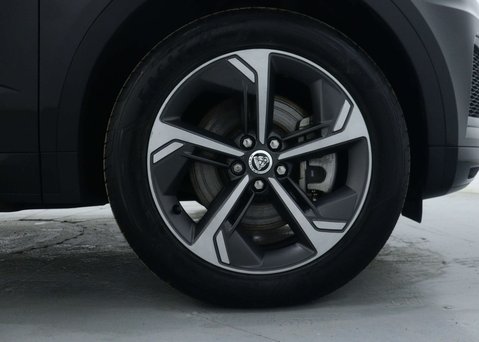 Jaguar E-Pace 1.5 P300e 11.5kWh R-Dynamic SE Black SUV 5dr Petrol Plug-in Hybrid Auto AWD 15