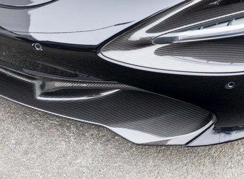 McLaren 720S Performance 27