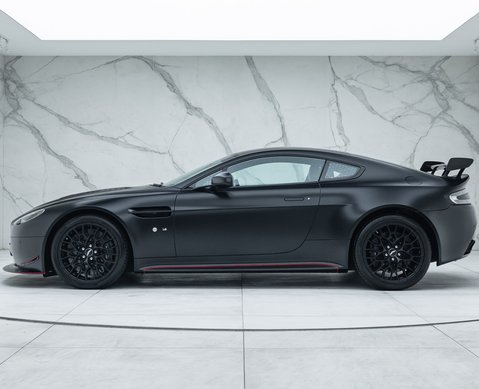 Aston Martin V12 Vantage S