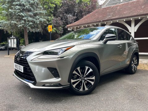 Lexus NX 300H 18