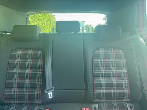 Volkswagen Golf 2.0 TSI BlueMotion Tech GTI Performance Hatchback 5dr Petrol Manual Euro 6 8