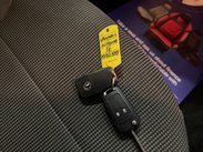 Vauxhall Insignia 2.0 CDTi SE Euro 5 5dr 21